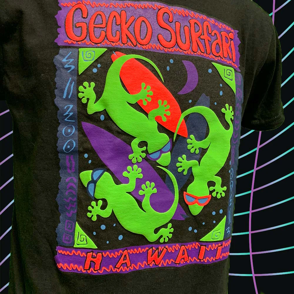 Gecko Surfari 1988 - Black Tee V3 (GITD) - Image 5