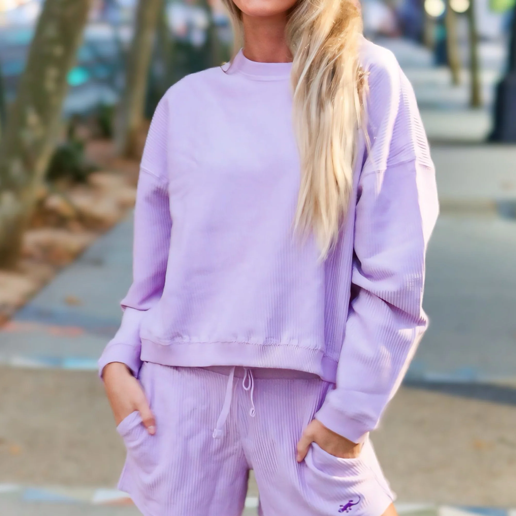 The Molly - Lilac Corduroy Shorts - Image 3